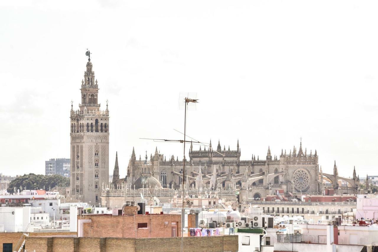 Alohamundi Arjona Apartment Seville Luaran gambar