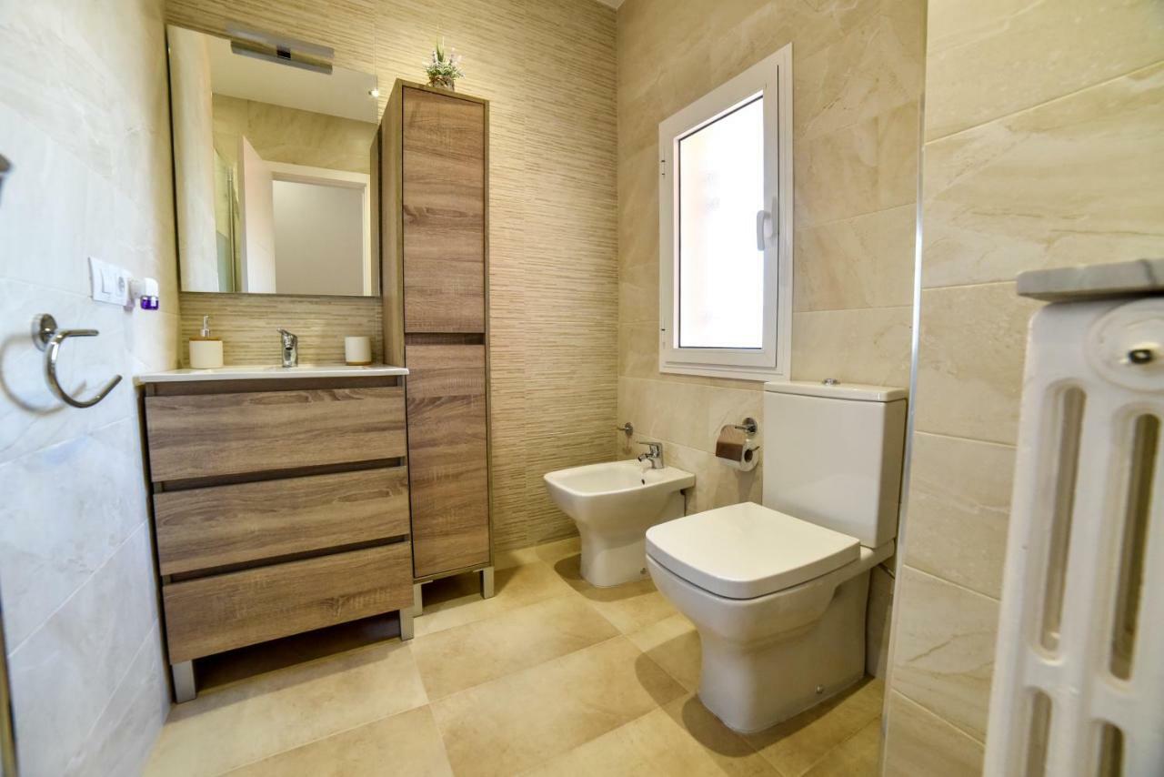 Alohamundi Arjona Apartment Seville Luaran gambar